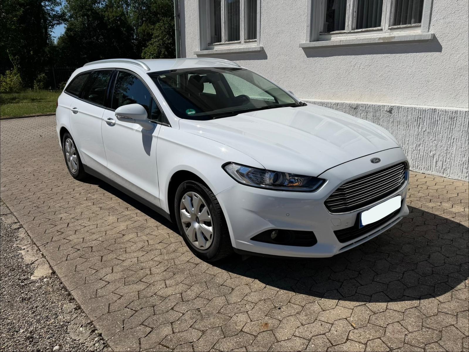 Ford Mondeo Turnier Trend SHZ NAVI PDC KLIMA TEMPOMAT