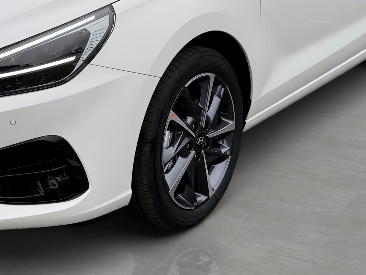 Fahrzeugabbildung Hyundai i30 TREND SHZ*LHZ*NAVI*CARPLAY*