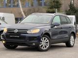 Volkswagen Touareg  3.0 V6 TDI Blue Motion DPF Automatik - Volkswagen Touareg aus 2012: TDI