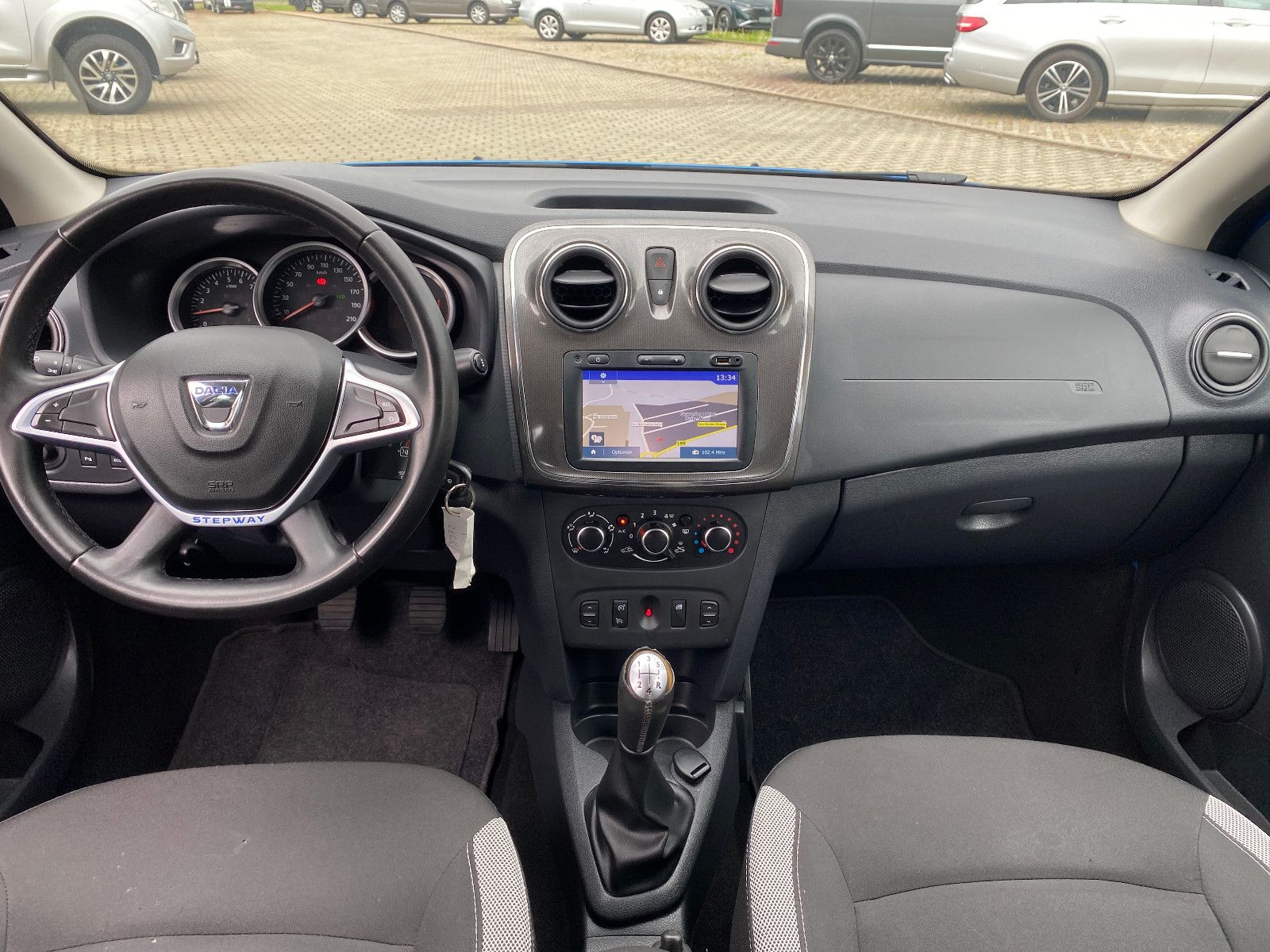 Fahrzeugabbildung Dacia Sandero II Stepway Prestige
