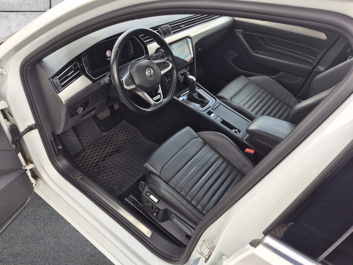 Volkswagen Passat Variant 2,0 TSI DSG 4Motion Elegance St foto 15