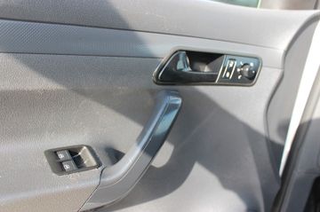 Volkswagen Caddy - 10