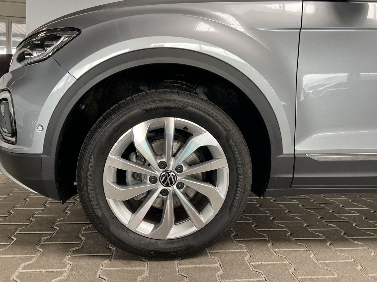 Volkswagen T-Roc STYLE 1.5 TSI DSG AHK LED RÜCKFAHRKAMERA foto 4