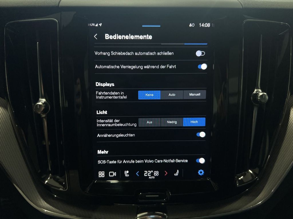 Volvo XC60 T6 R-Design Recharge AWD ACC AHK Kamera LED