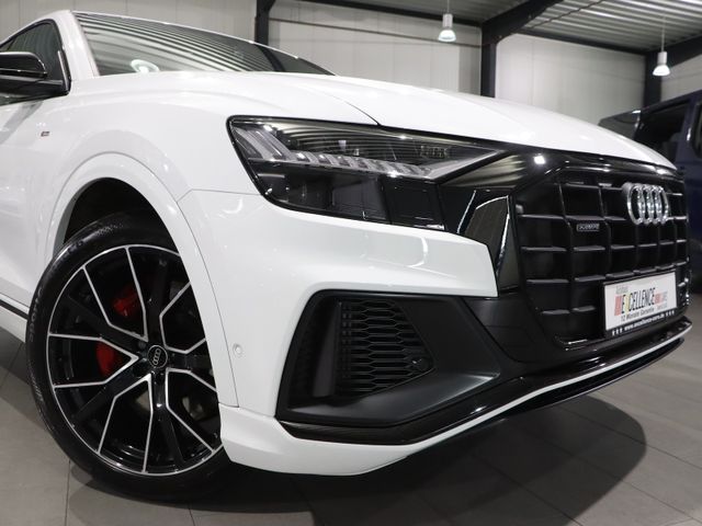 Audi Q8 55 TFSI E Q S-LINE SPORTPAKET BLACK EXCLUSIVE