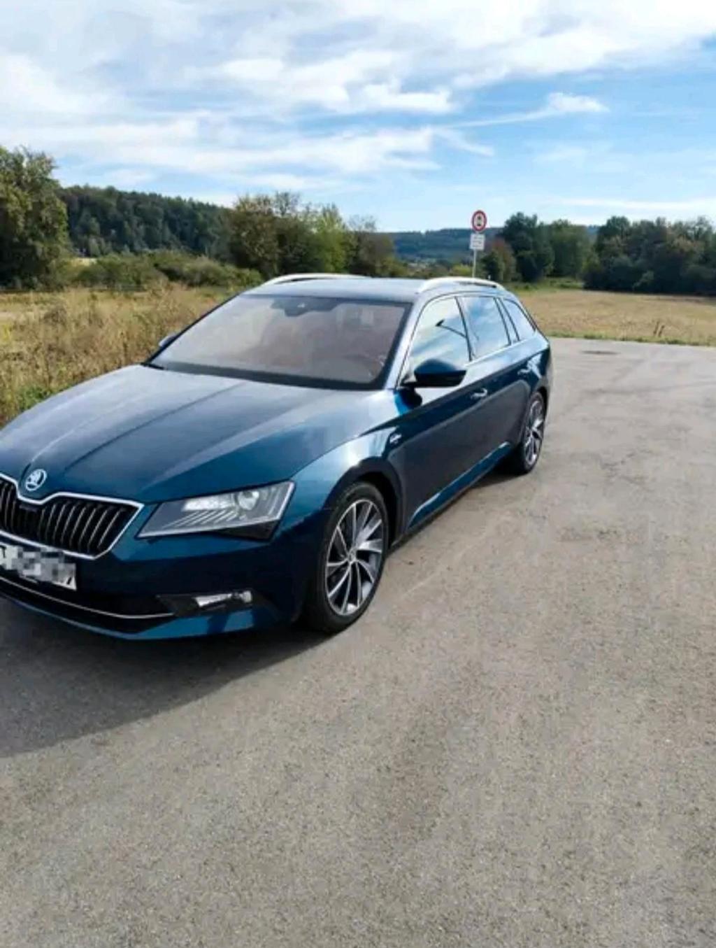 Skoda Superb Kombi 2.0tdi 4x4 AHK, L&K Edi...
