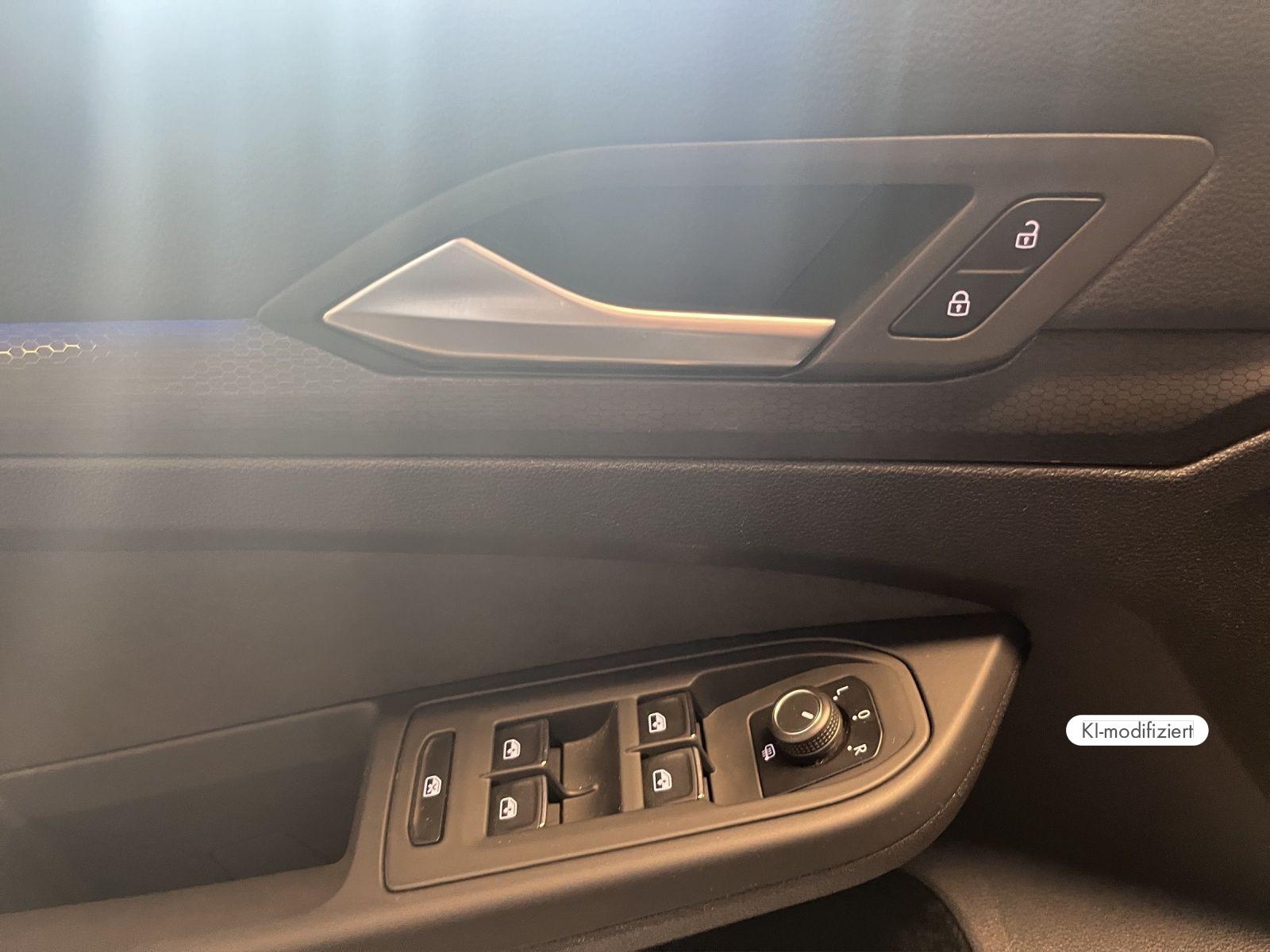 Volkswagen Golf VIII GTI 2.0 TSI DSG, Kamera, ACC, LED Plus, миниатюра 13