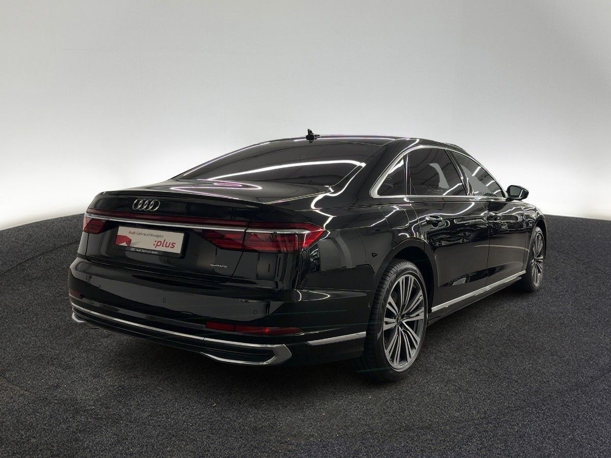 Audi A8 - Bild 6