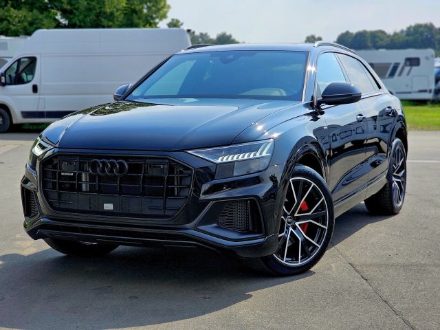 Audi Q8 55 TFSIe quattro tiptronic Matrix Pano B&O