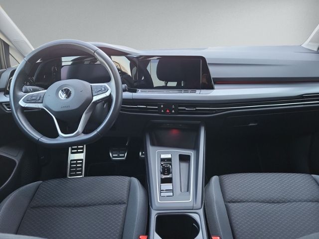 Golf VIII 2.0 TDI DSG ACTIVE LED+ACC+NAVI.+SIHZ+