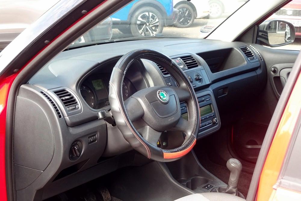 Skoda Fabia 2012 — photo 19
