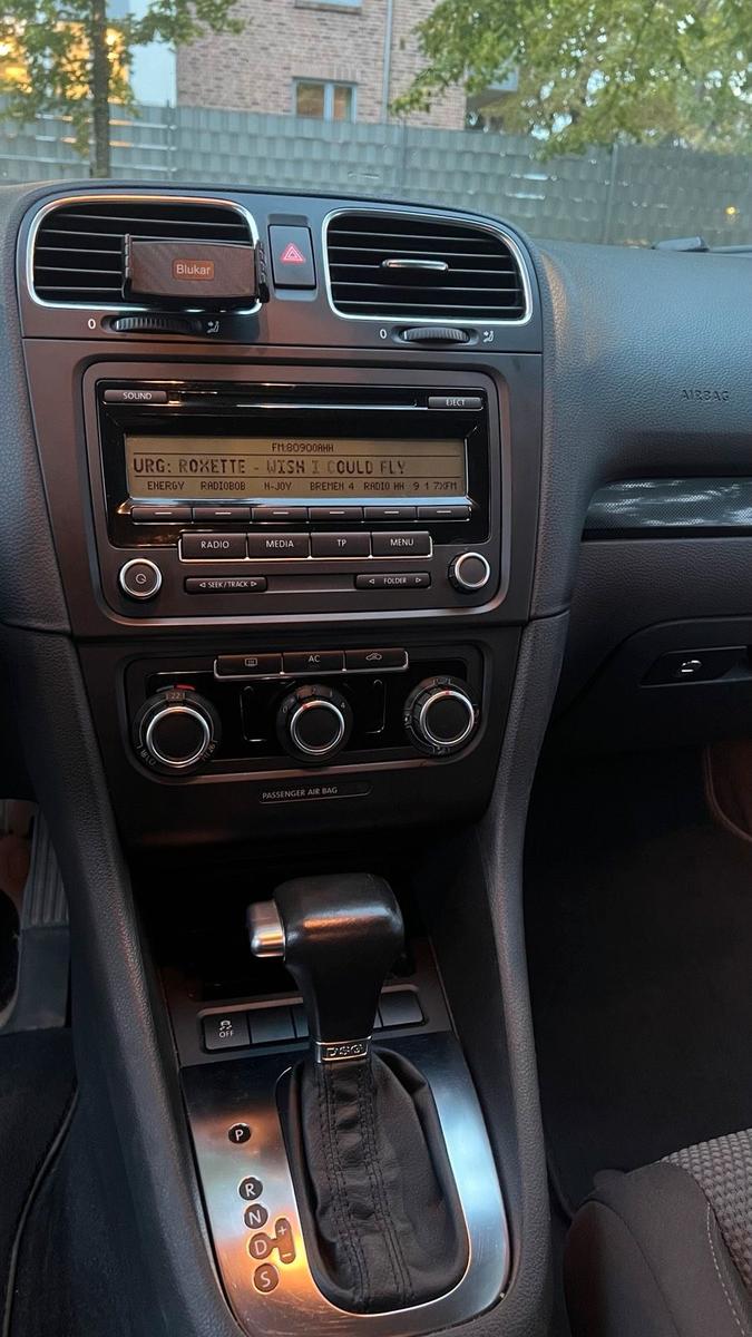 Volkswagen Golf 2010 — photo 9
