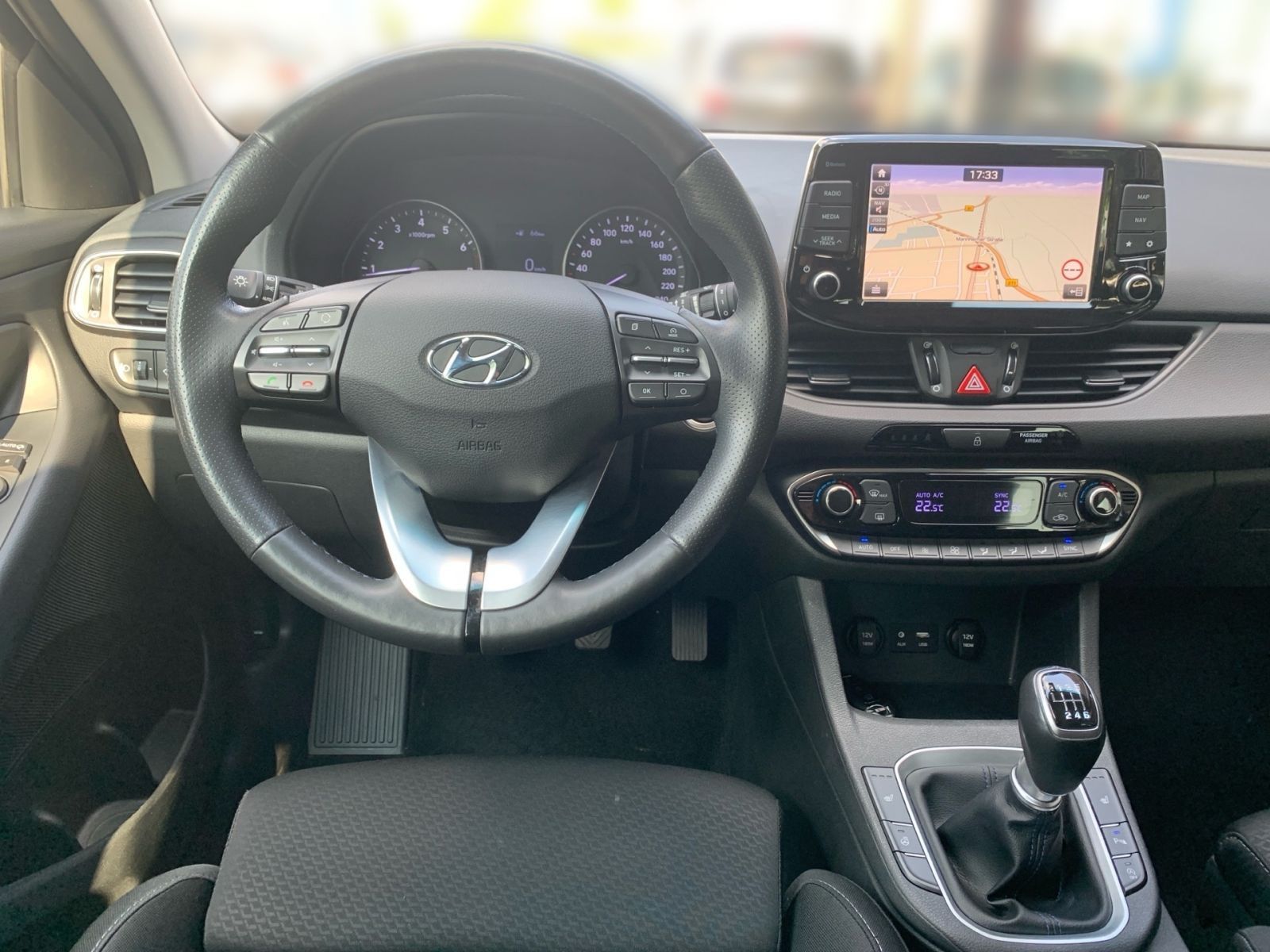 Fahrzeugabbildung Hyundai i30 Kombi 1.4 T-GDI YES! Plus LED Navi