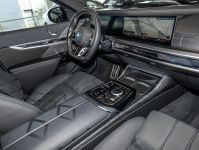 BMW M760 - Vorschau Bild 17