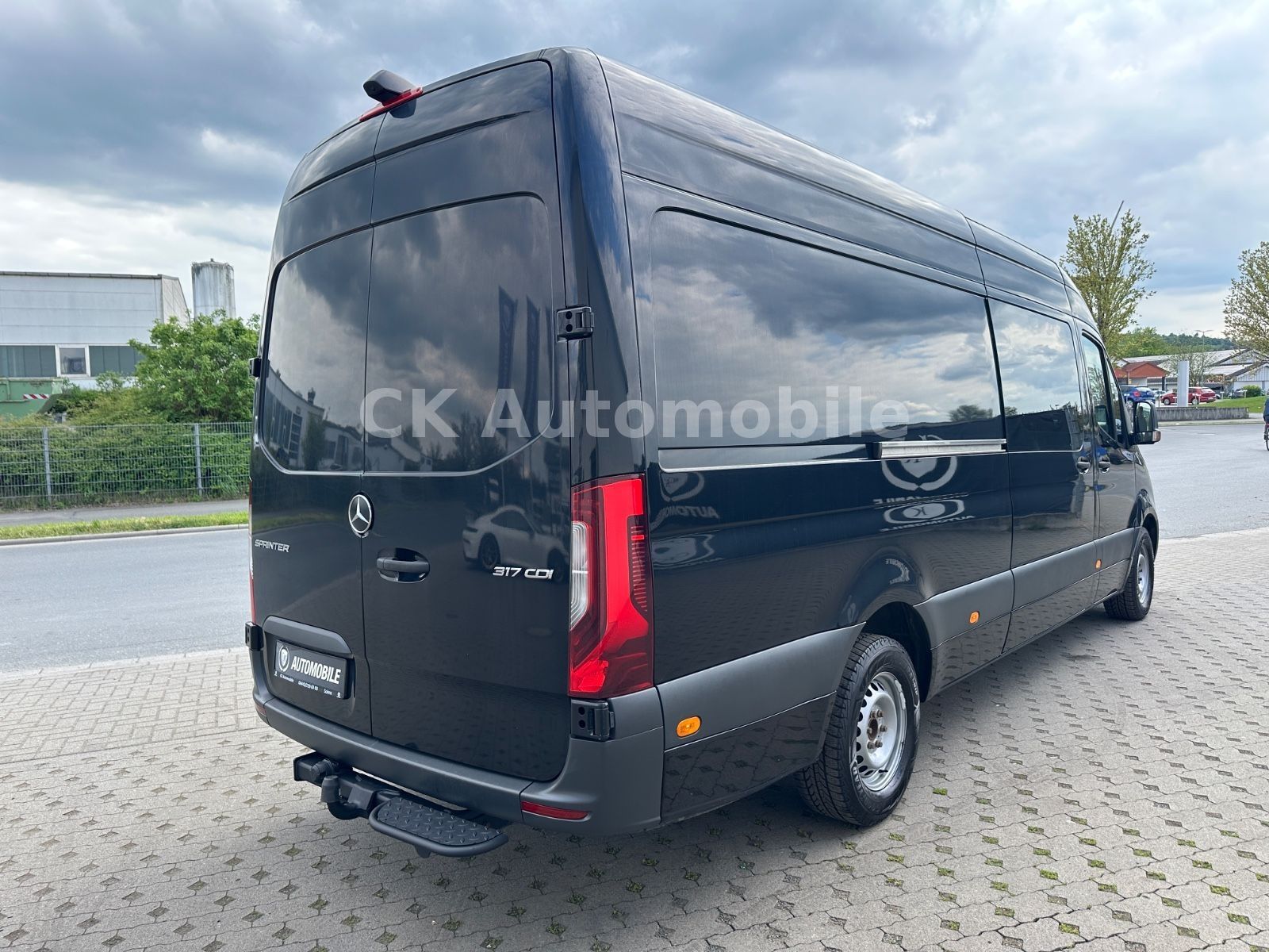 Fahrzeugabbildung Mercedes-Benz Sprinter III Kasten 316 Mixto Maxi/5 Sitze/LED