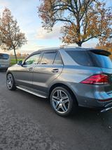 Mercedes-Benz GLE 350 d 4 MATIC  - Mercedes-Benz GLE 350 Gebrauchtwagen in Frankfurt