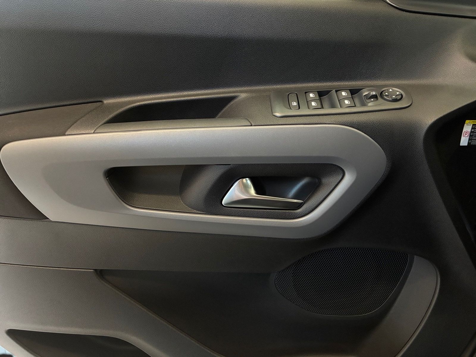 Fahrzeugabbildung Toyota Proace City Verso 1.2 L1 Teamplayer + Comfort P