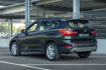 BMW X1 - 11