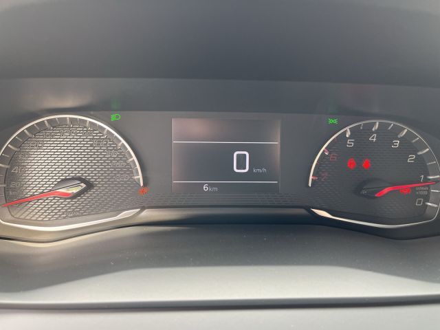 Peugeot 208 PureTech 100 Style