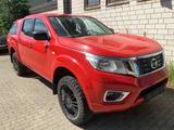 Nissan Navara  NP300 Acenta Double Cab 4x4 AHK 3,5t - Nissan Navara Gebrauchtwagen in Hamburg