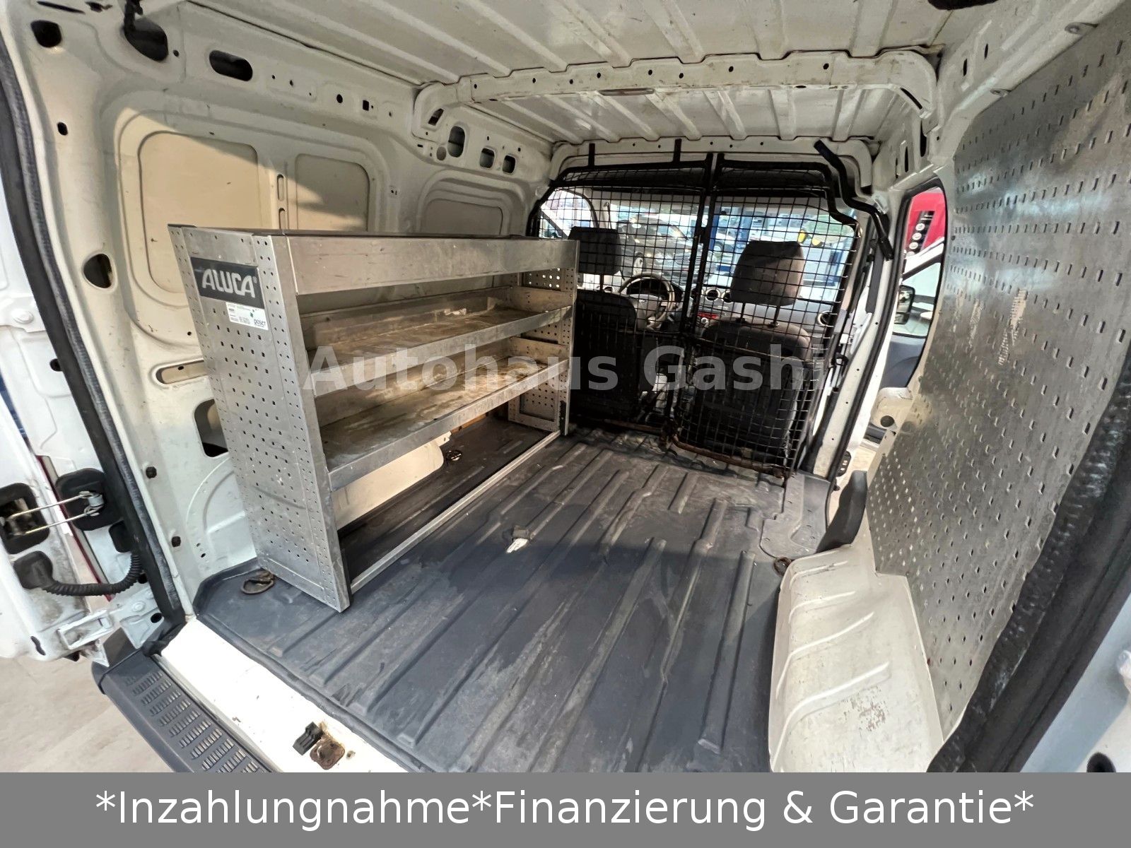 Fahrzeugabbildung Ford Transit Connect Kasten*1.Hand*Scheckheft*AHK*PDC
