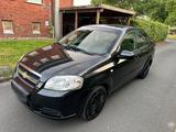 Chevrolet Aveo Lim. 5-Türig TÜV NEU - Chevrolet Aveo in Dortmund