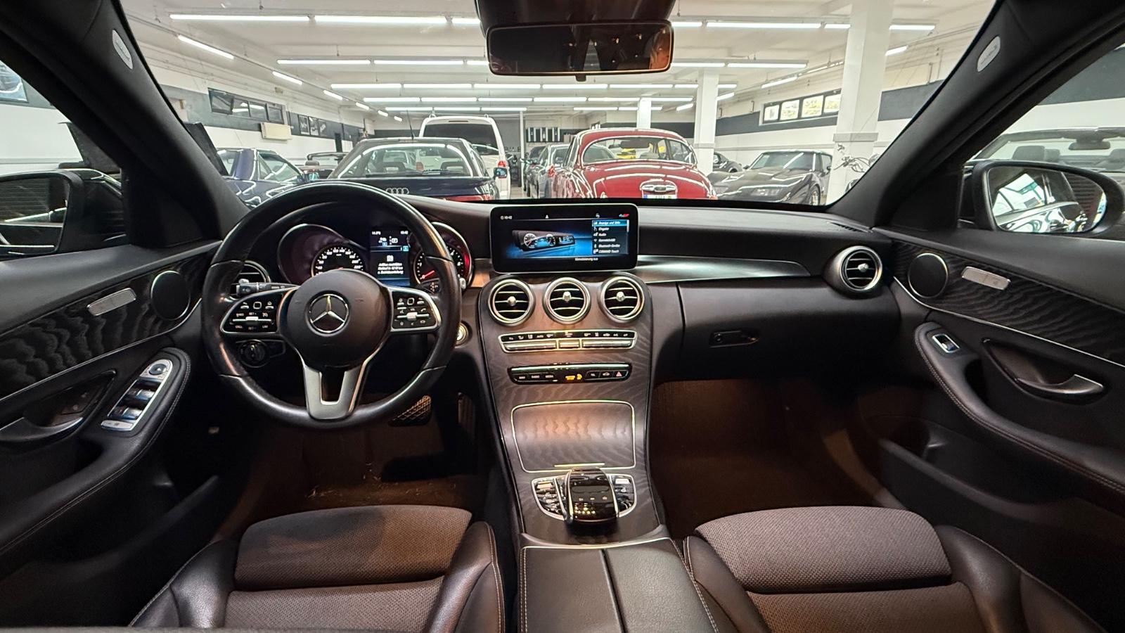 Mercedes-Benz C 300 T de*LED*Avantgarde*Hybrid*Zertifikat 83pr