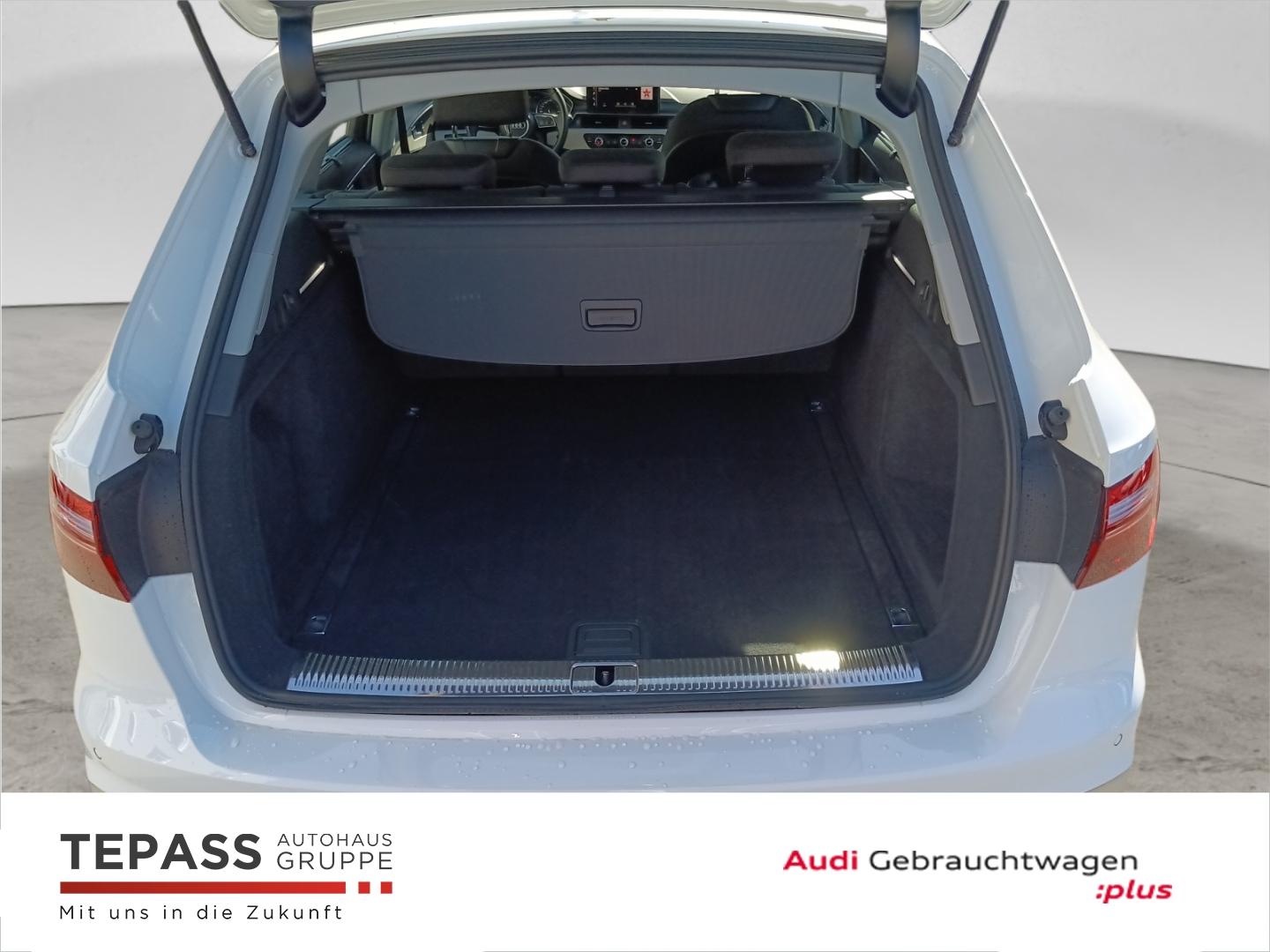 Audi A4 Avant 40 TDI S LINE NAVI BT PDC LED STANDH