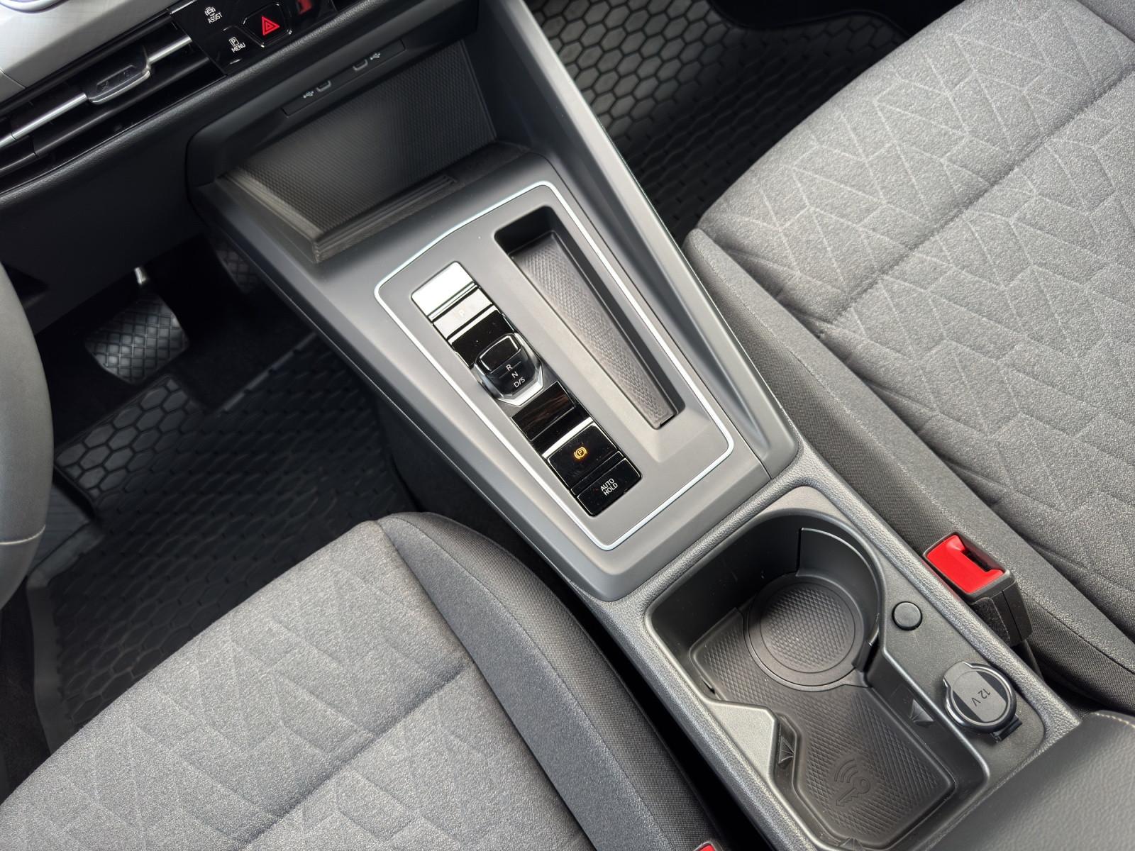 Volkswagen Golf VIII Lim. 1.5 eTSI Life*App-Connect*, миниатюра 19