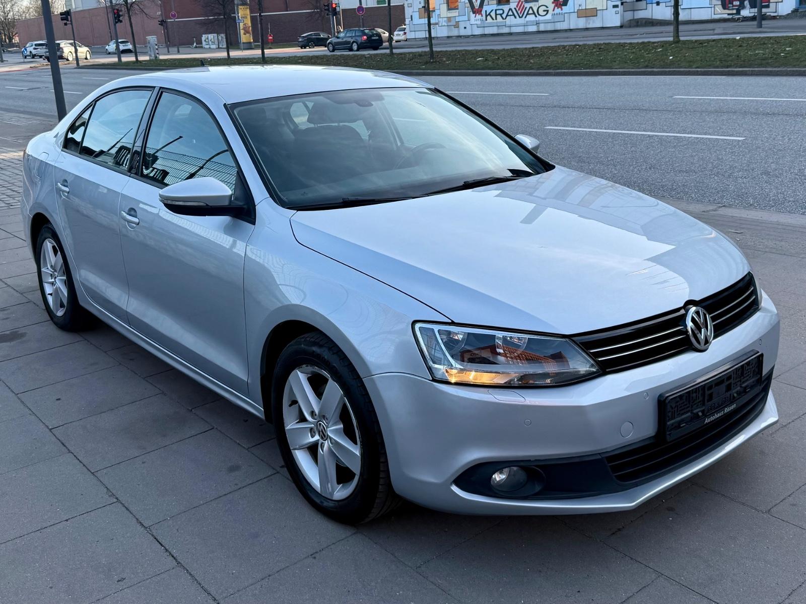 Volkswagen Jetta VI Comfortline / TÜV NEU