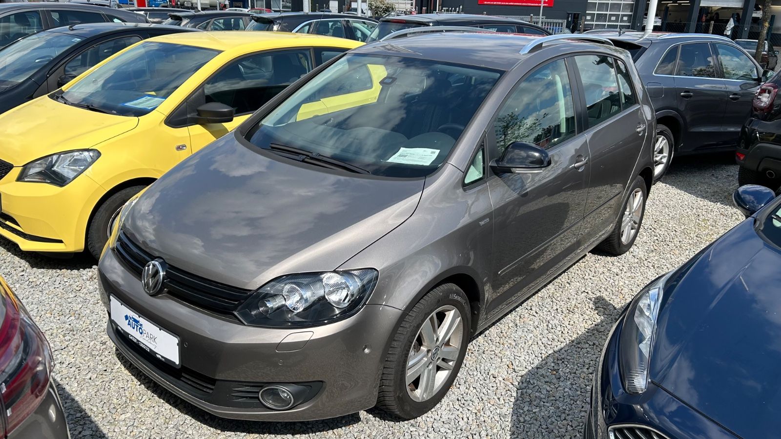 Volkswagen Golf Plus - 1