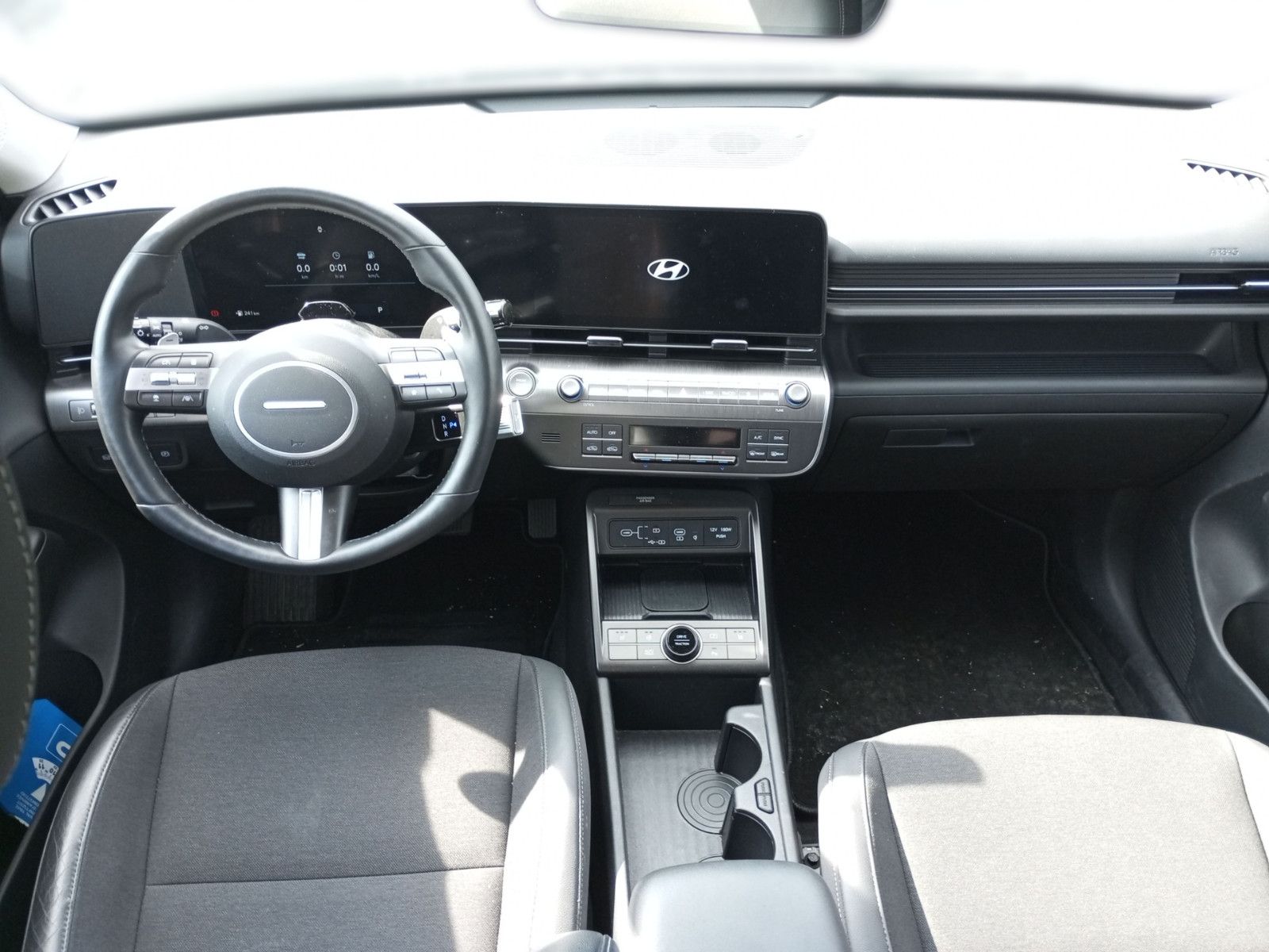 Fahrzeugabbildung Hyundai Kona 1.6 T-GDI DCT Prime Dachlackierung