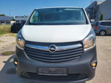 Opel Vivaro - 2