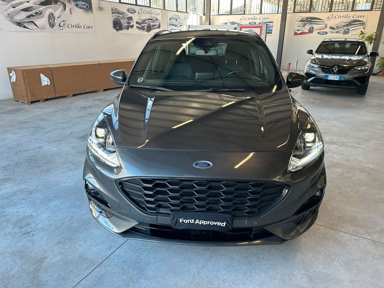 Ford Kuga 1.5 EcoBlue 120CV 2WD ST-Line imagem 2
