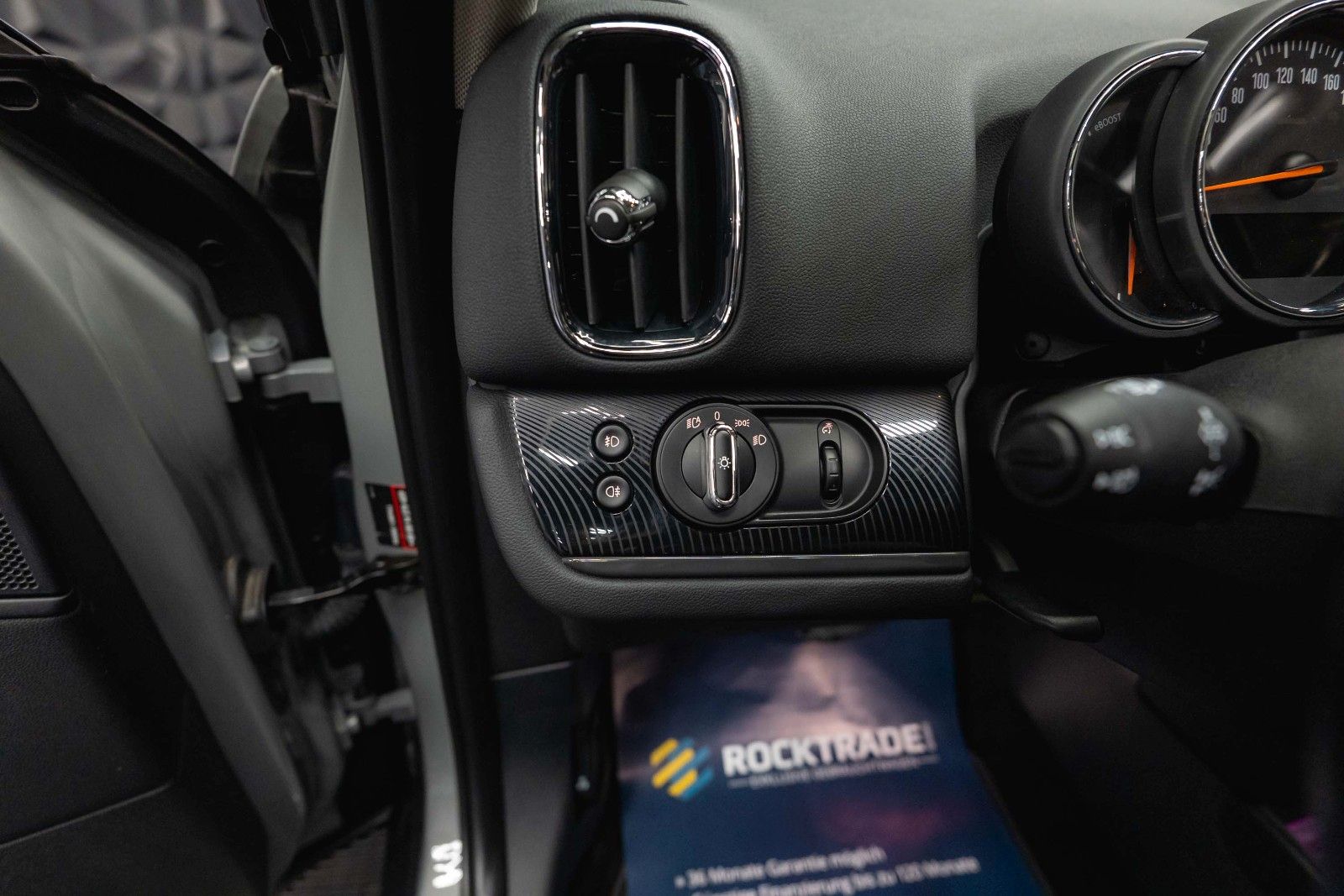 Fahrzeugabbildung MINI COOPER SE Countryman All4 | Pano | ACC | Plug-In