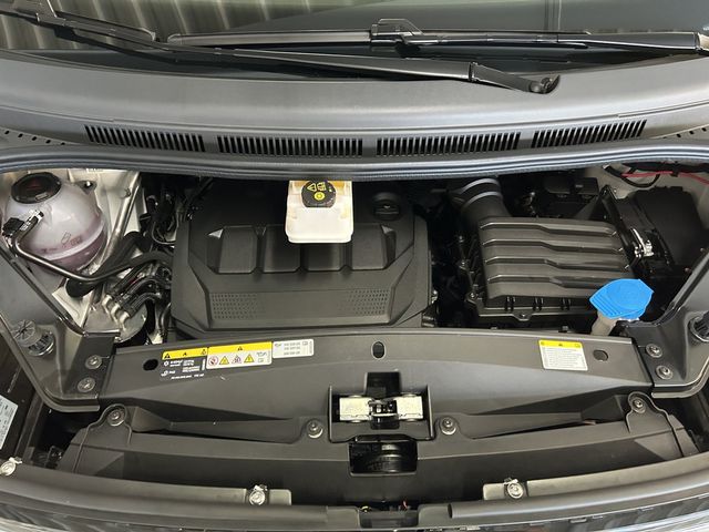 T7 Multivan Life "Edition" Motor: 2,0 l TDI SCR 