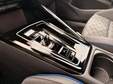Volkswagen Golf Variant 1.5 eTSI 150PS R-Line, MATRIX, AHK
