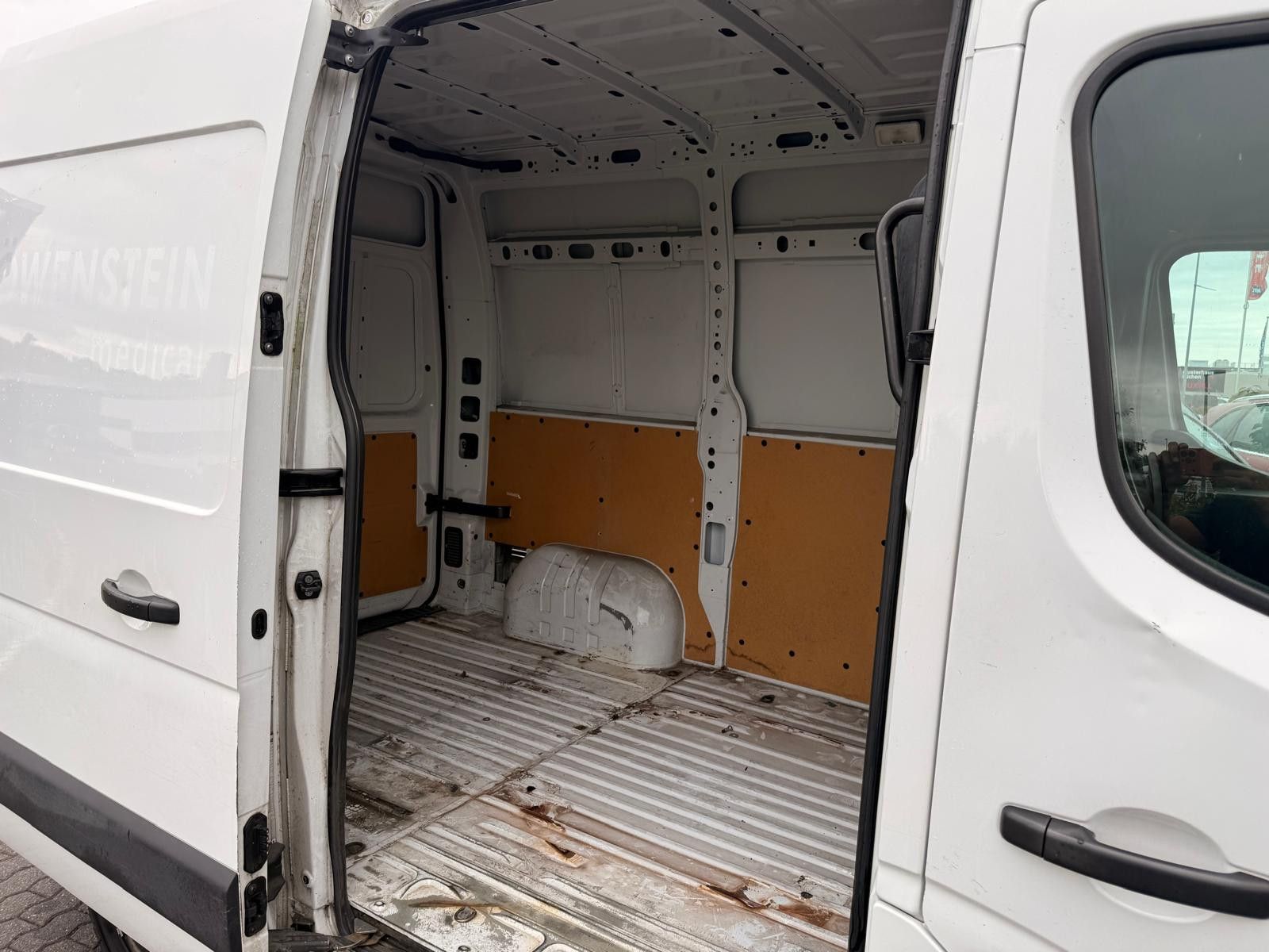 Fahrzeugabbildung Renault Master III Kasten L1H2 HKa 3,5t/ 1.HAND/TEMPOMAT