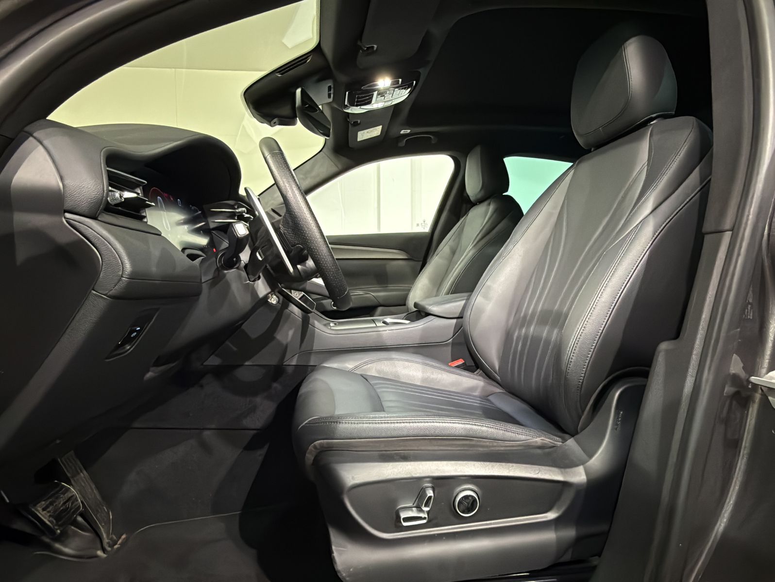 Maserati Grecale GT Hybrid AWD PANO 360 VOLL-LED foto 2