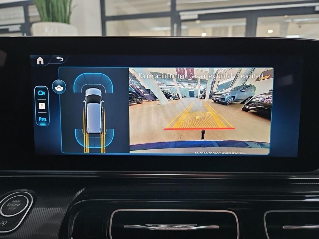 Fahrzeugabbildung Mercedes-Benz V 250 lang 7 Sitze 2,5t AHK Navi Lenkradhzg.