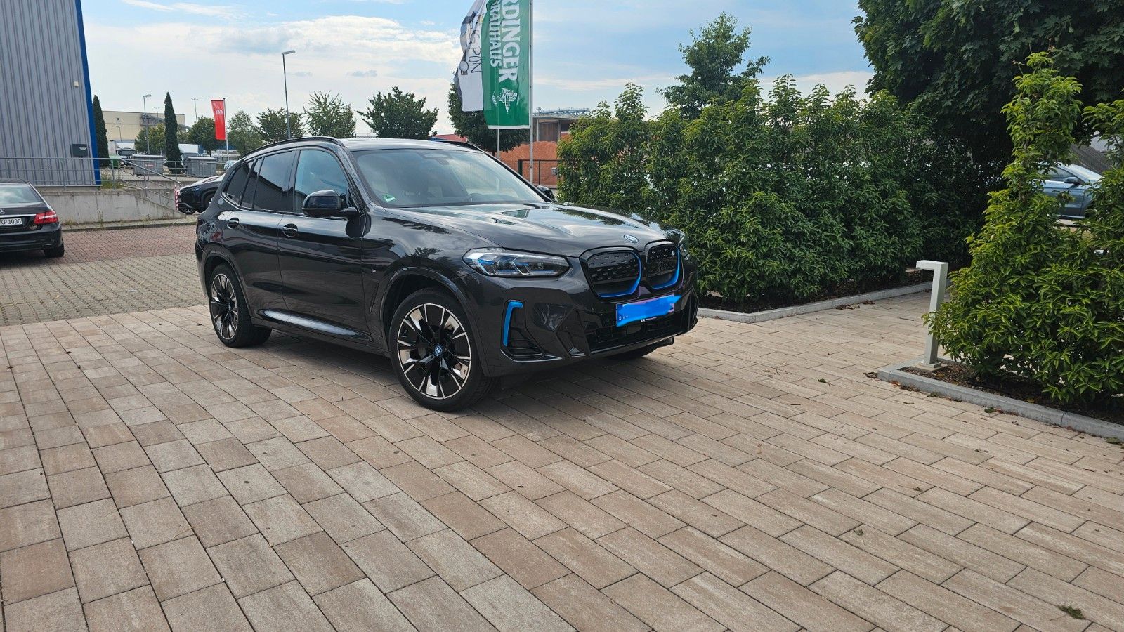 BMW iX3 IMPRESSIVE  Head-Up  AHK. Panorama-Glasdach.