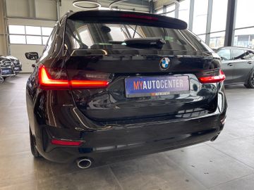 BMW 318d  Touring  Sport Line  *1.HAND*LED*NAVI*PDC*