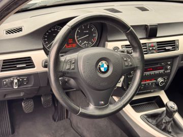 BMW 318 - 11