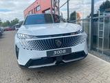 Peugeot 3008 Elektromotor 210 GT - weiße Peugeot 3008