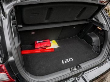 Hyundai i20 1.0 Trend Mild-Hybrid Fernlicht-Assistent