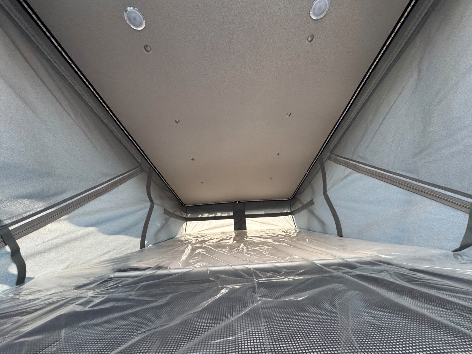 Fahrzeugabbildung Weinsberg CaraBus 600ME Edition Fire, Aufstelldach,Navi