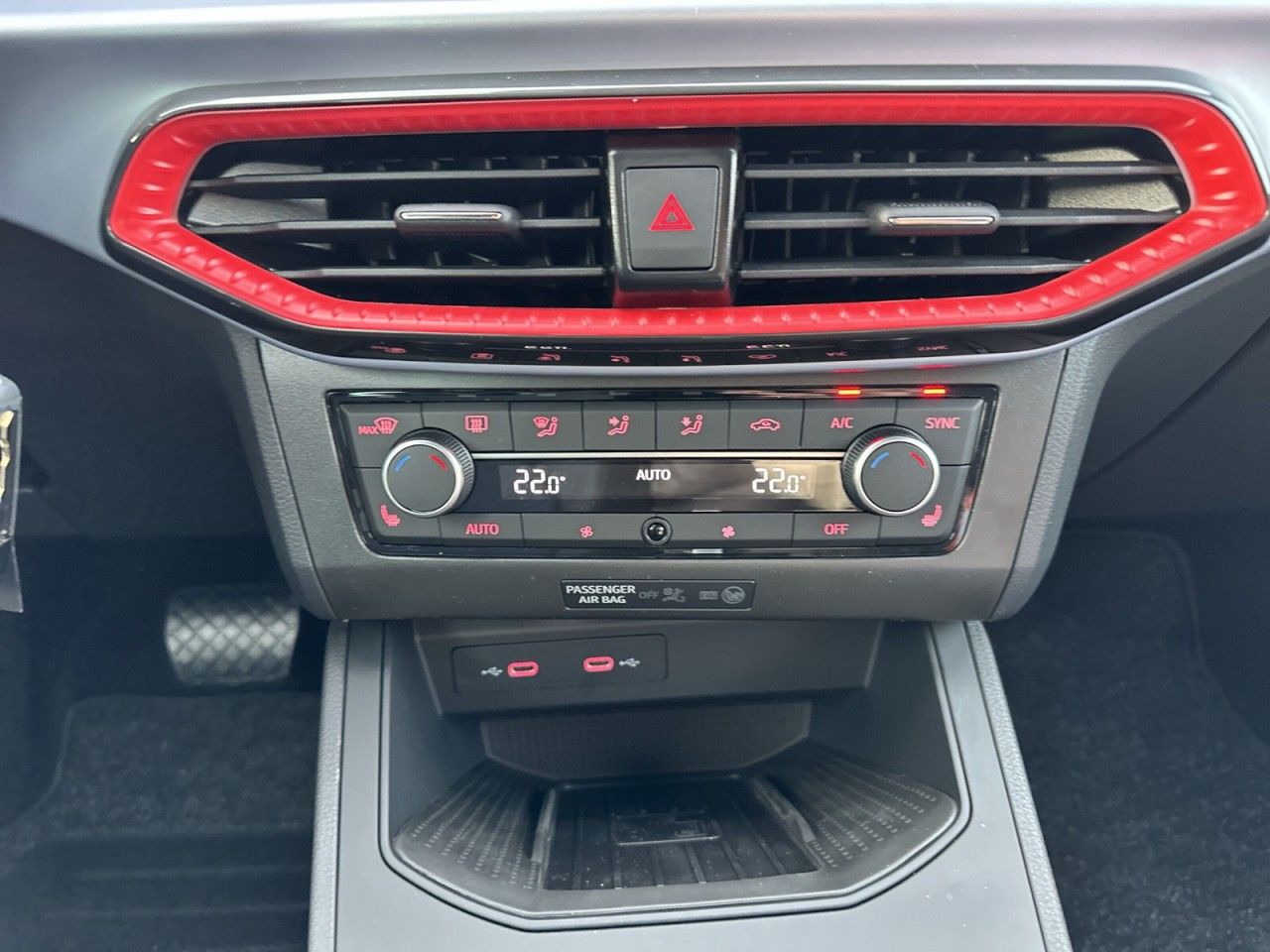Fahrzeugabbildung SEAT Ibiza FR Black Edition 1.0 TSI 116 PS DSG