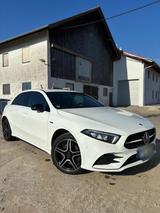 Mercedes-Benz Mercedes Benz A 250 e, Hybrid, Amg, Ambien... - Mercedes-Benz A 250 Kombi Gebrauchtwagen