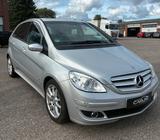 Mercedes-Benz B 200 Turbo Pano / Kamera / Autom. - Mercedes-Benz B 200: Turbo