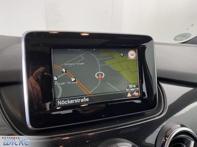 B -Klasse 1.6 B 180 NAVI KLIMA LM FELGEN PANO